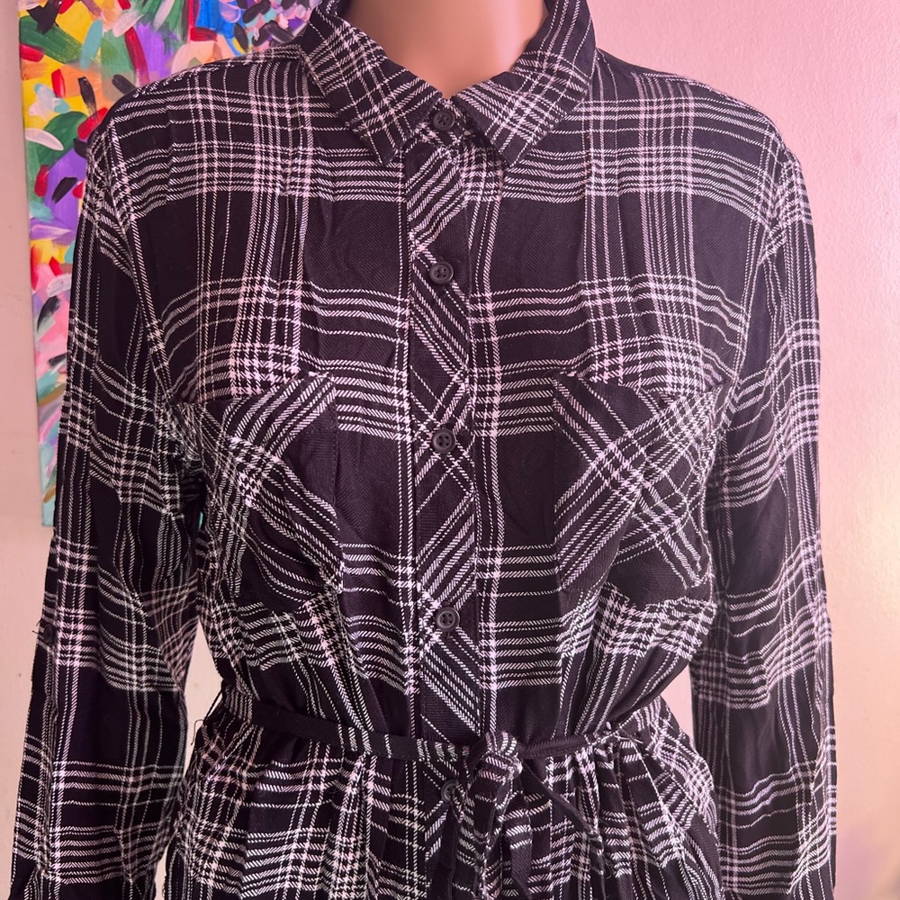 Womens Long Sleeve collared Dress M